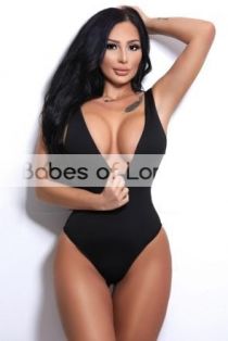 Sahara escort - 36D bust,  hair,  eyes