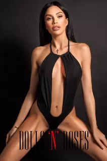 Compare to Aliandra escort
