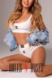 Kerry escort - 34C bust, Blonde hair, Blue eyes