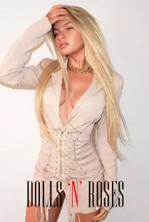 Barbie escort - 32D bust, blonde hair, brown eyes