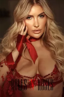 Camilla escort - 34D bust, blonde hair, blue eyes