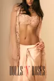 Pari brunette escort London