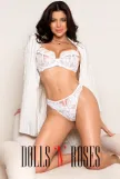 Lunaris brunette escort London
