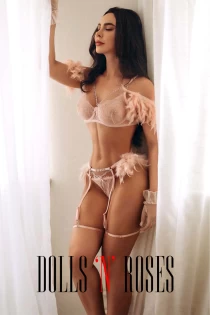 Outcall only escort Niko