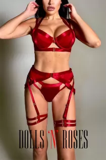 brunette escort Alexa