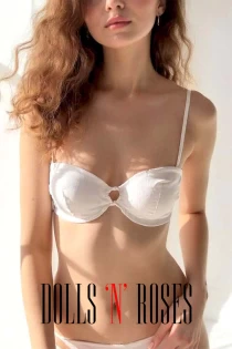 Ukrainian escort Era