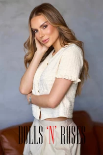  escort Nina
