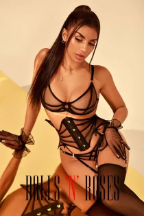 Outcall only escort Theresa