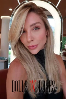 elite London escort Mara