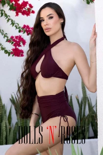  escort Laura