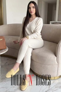 Outcall only escort Carol