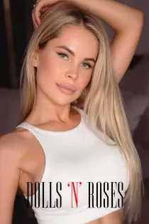 busty escort Soleil