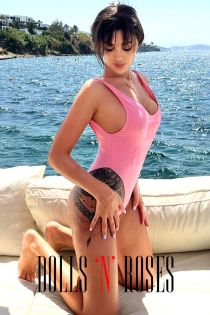 Harper escort - Dolls And Roses Escorts