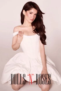 Brazilian escort Arla