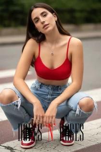 elite London escort Chiara