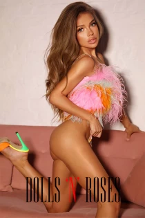 Russian escort Alana