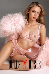 Ukrainian escort Malia