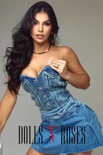 Karen escort - Dolls And Roses Escorts