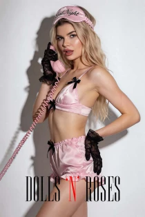 Outcall only escort Alodia