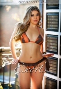 massage escort Kiara