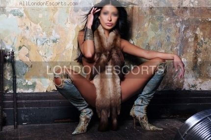 Knightsbridge escort Alexandra