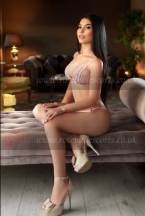 striptease escort Deima