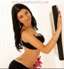 London escort Daniella