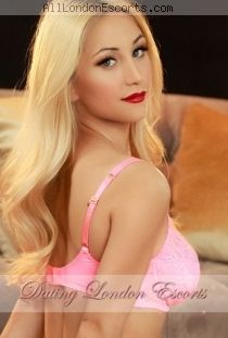 blonde escort Shona