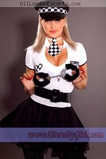 Eleonora escort - Eternity Girls Agency