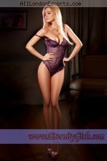 Marylebone escort Holly