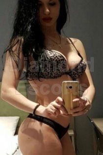 Greek escort Cleo