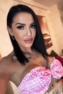 Lara escort - Babylon Girls