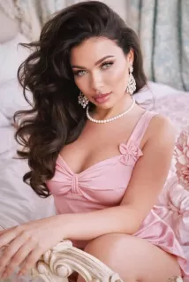 Compare to Savannah escort