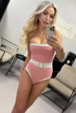 laume elegant striptease escort, extremely sexy