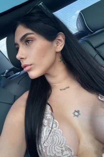 Colombian escort Saphira