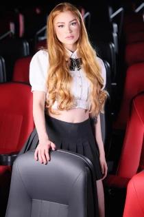 readhead escort Mavie