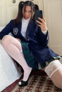 Russian escort Posh