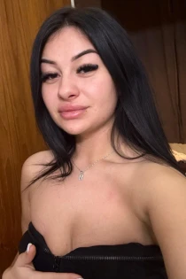 cheap escort ellie