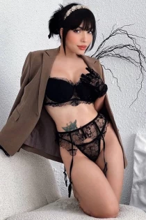 massage escort Hilaria