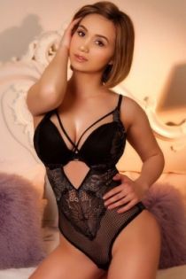 teen escort Milana