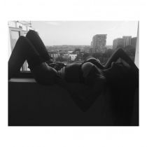 Bianca escort - 34D bust, brunette hair, brown eyes